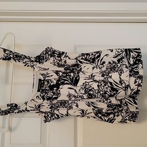 White house black market top